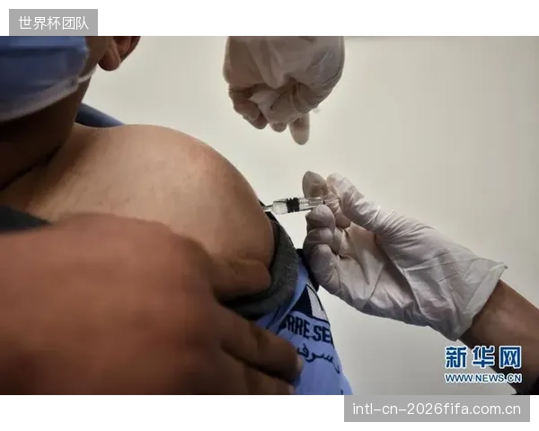 哈桑的后场组织将迎高压测试,布基纳法索的前场逼抢或将放大埃及后防线的出球失误问题。 哈桑的后场组织将迎高压测试,布基纳法索的前场逼抢或将放大埃及后防线的出球失误问题。